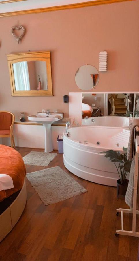 Chambre romantique Bruxelles Extérieur photo